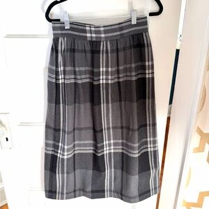 Elegant Charcoal Plaid A-Line Skirt